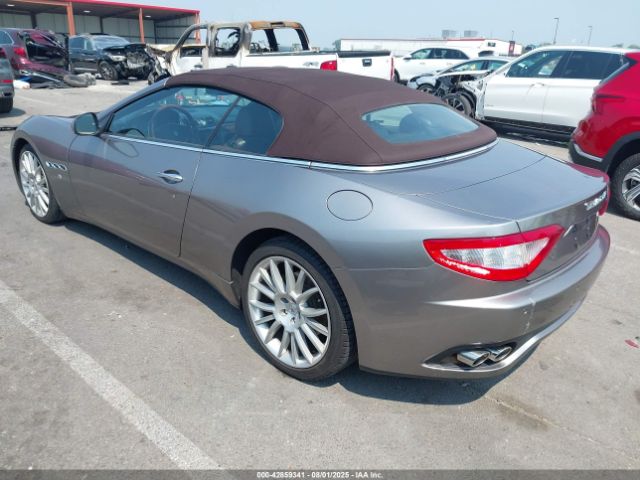 2010 MASERATI GRANTURISMO ZAM45KMA0A0052372 Photo 2