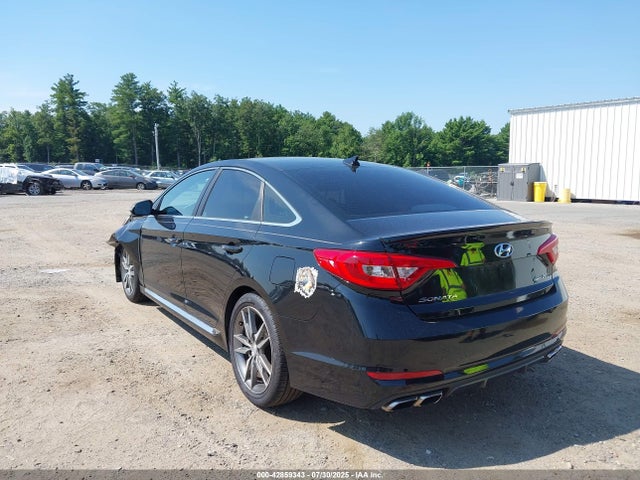 Hyundai 2017 2017 5NPE34AB3HH545001 Image 3