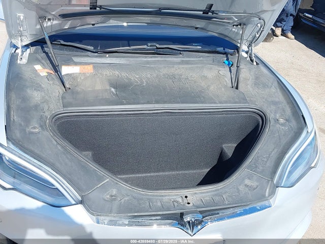 2016 TESLA MODEL S 5YJSA1E1XGF147189 Photo 9