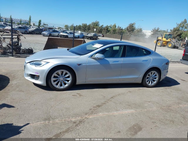 Tesla 3 phase a/c induction (single motor) 2016 5YJSA1E1XGF147189 Image 14