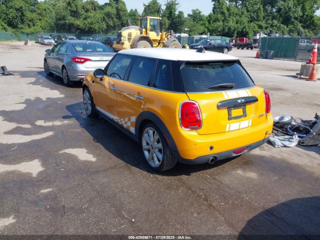 2016 MINI HARDTOP WMWXU1C57G2D09687 Photo 2