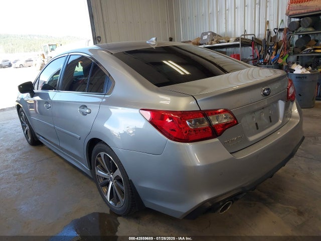 Subaru u4 2018 4S3BNEN64J3033684 Image 3