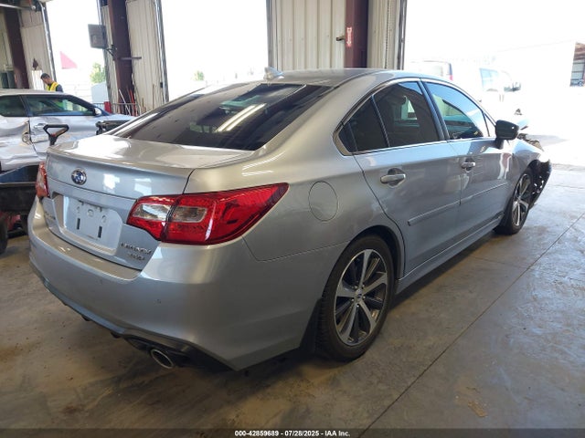 Subaru u4 2018 4S3BNEN64J3033684 Image 4