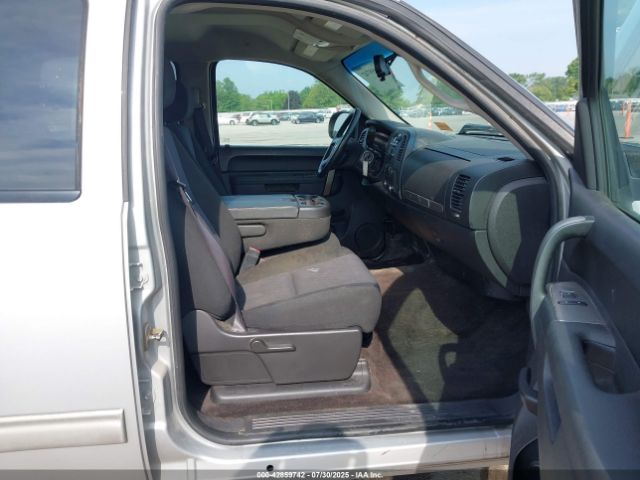 2011 CHEVROLET SILVERADO 1500 3GCPCSE05BG384432 Photo 4