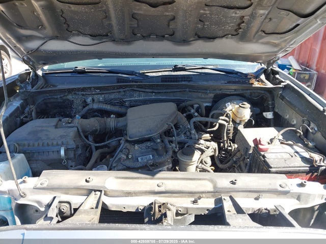 5TFRX5GN8KX143936 Toyota 2tr-fe