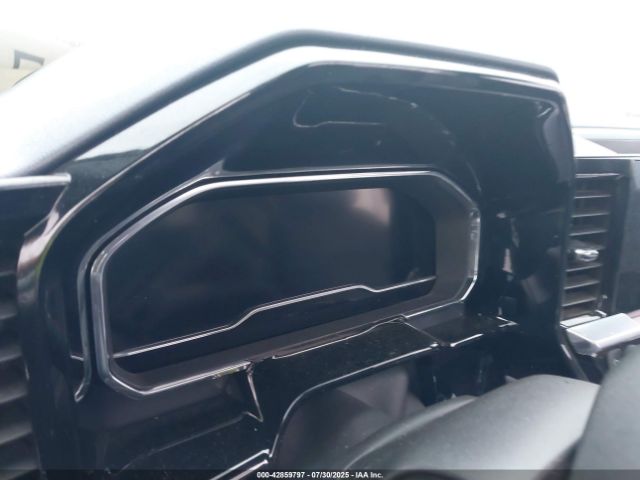 2022 CHEVROLET SILVERADO 1500 3GCUDJET1NG668701 Photo 6