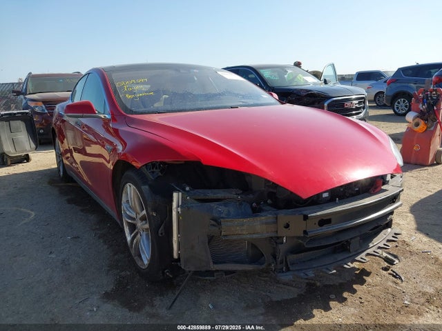 2015 TESLA MODEL S 5YJSA1H27FF081249 Photo 0