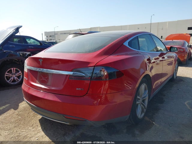 2015 TESLA MODEL S 5YJSA1H27FF081249 Photo 3