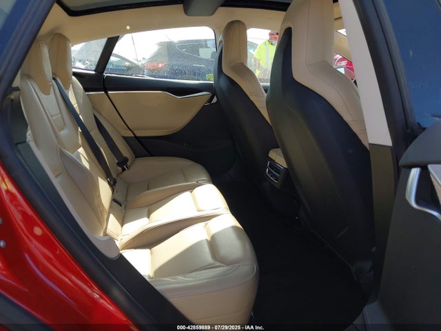 2015 TESLA MODEL S 5YJSA1H27FF081249 Photo 7
