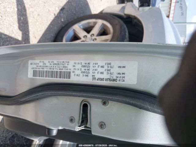2011 RAM RAM 1500 1D7RV1GT5BS704870 Photo 8