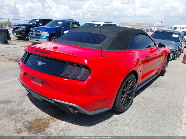 Ford 4v 2019 1FATP8UH2K5170797 Image 4