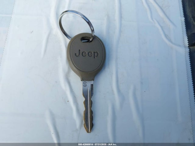 1C4NJPBA9GD807802 Jeep Patriot