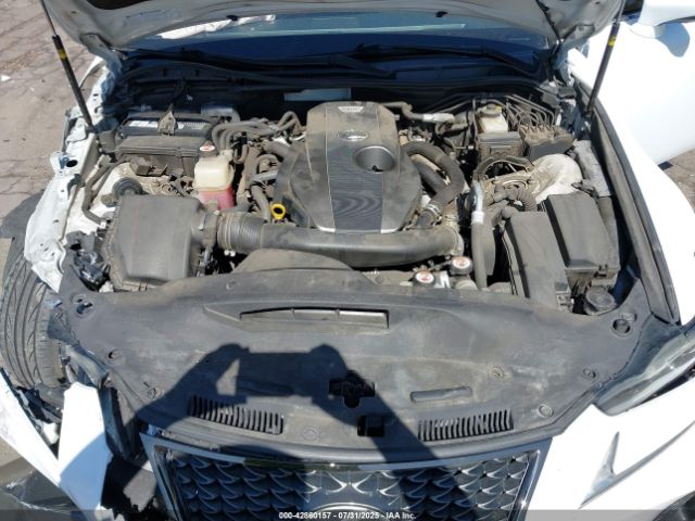 2017 LEXUS IS 200T JTHBA1D20H5044973 Photo 9