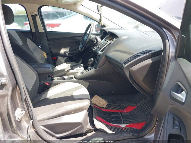Ford 2014 2014 1FADP3F25EL236565 Image 5