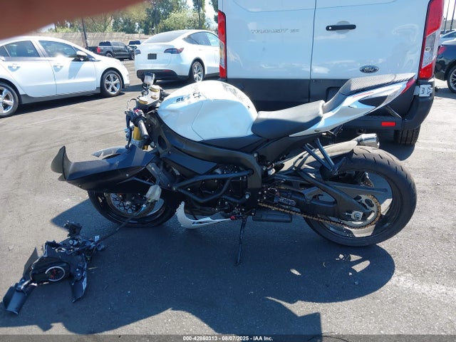 JS1GR7MA7P7101838 Suzuki R747