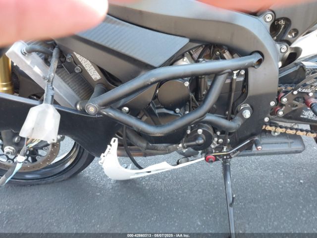 2023 SUZUKI GSX-R750 JS1GR7MA7P7101838 Photo 8