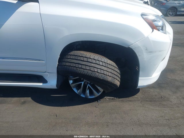 Lexus 1ur-fe 2018 JTJJM7FX1J5205270 Image 18