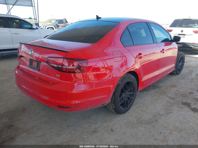 Volkswagen tsi 2018 3VWD17AJ4JM219635 Image 4