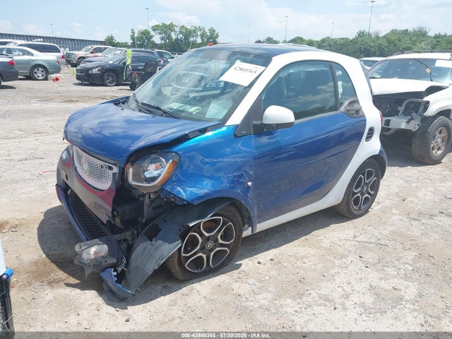 WMEFJ5DA8GK078694 Smart Fortwo