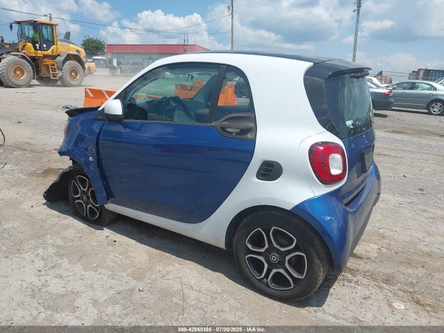WMEFJ5DA8GK078694 Smart Fortwo