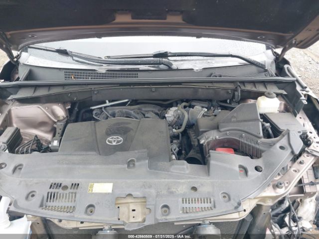 2017 TOYOTA HIGHLANDER 5TDJZRFH6HS468982 Photo 9