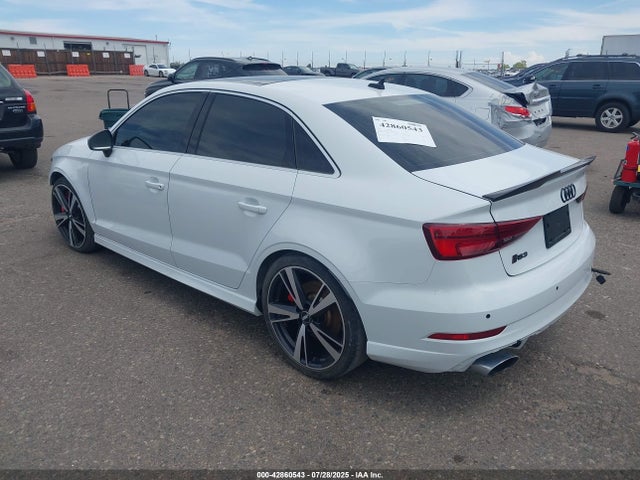 2020 AUDI RS 3 WUABWGFF4LA904611 Photo 2