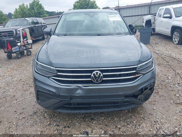 3VVNB7AX1PM070233 Volkswagen tsi