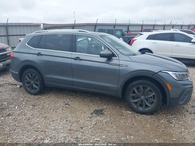 3VVNB7AX1PM070233 Volkswagen tsi