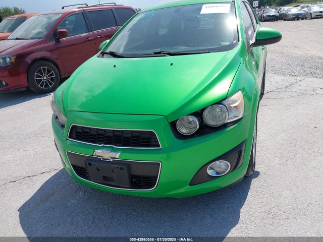 Chevrolet LUV 2015 1G1JC6SB7F4147472 Image 6