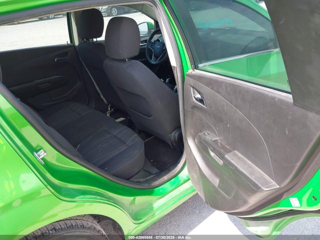 Chevrolet LUV 2015 1G1JC6SB7F4147472 Image 8