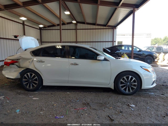 1N4AL3AP5GC284524 Nissan 2016