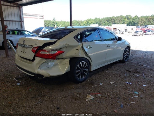 1N4AL3AP5GC284524 Nissan 2016