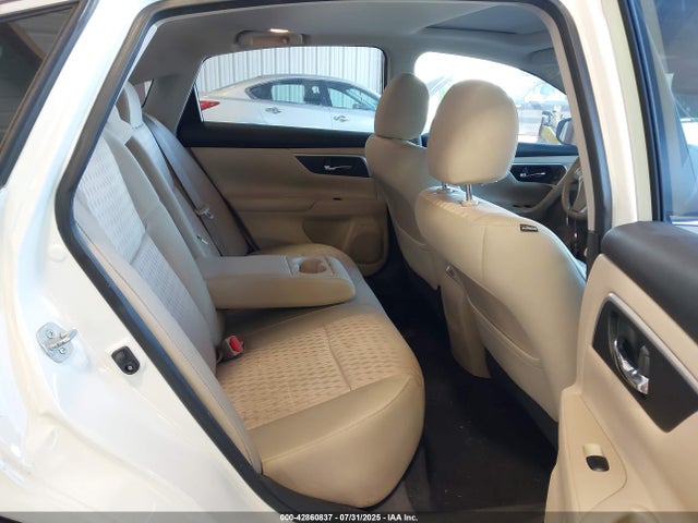 1N4AL3AP5GC284524 Nissan 2016