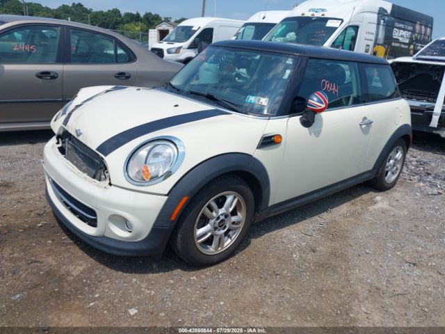 2012 MINI COOPER WMWSU3C54CT257281 Photo 1