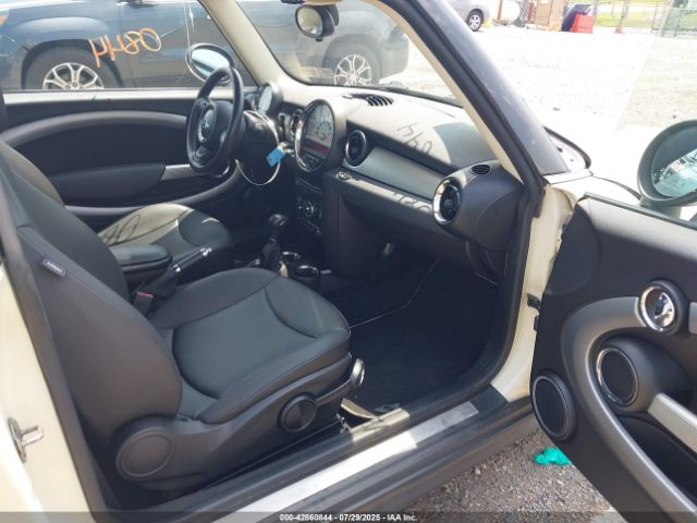 2012 MINI COOPER WMWSU3C54CT257281 Photo 4