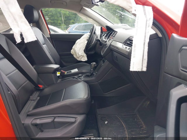 Volkswagen Tiguan 2018 3VV2B7AX1JM003383 Image 5