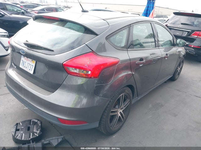 1FADP3K25FL387011 Ford 2015