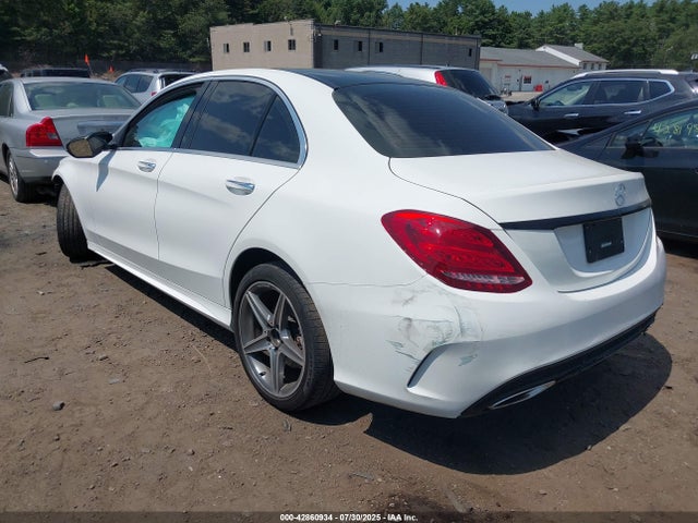 55SWF6GB6FU011113 Mercedes-Benz C-Class
