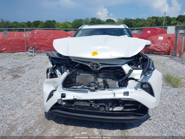Toyota 2gr-fks 2022 5TDYZRAH2NS141237 Image 12