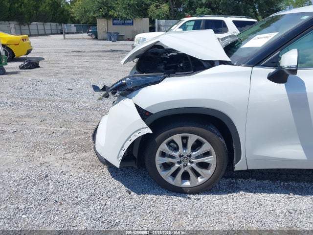 Toyota 2gr-fks 2022 5TDYZRAH2NS141237 Image 17