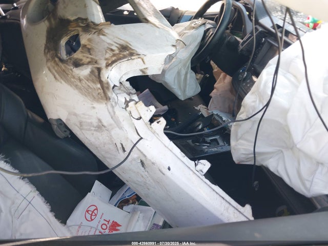 Toyota 2ar-fxe, 2jm+2fm 2017 JTMJJREV8HD137802 Image 5