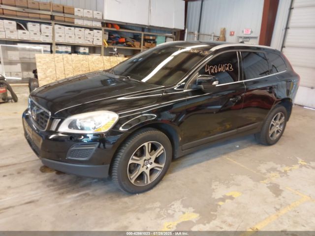 2013 VOLVO XC60 YV4902DZ0D2395557 Photo 1