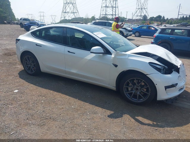 2022 TESLA MODEL 3 5YJ3E1EA8NF151926 Photo 0