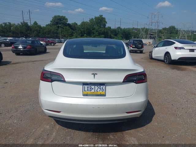 5YJ3E1EA8NF151926 Tesla MODEL 3