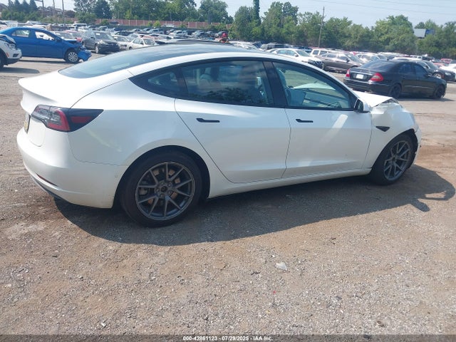 2022 TESLA MODEL 3 5YJ3E1EA8NF151926 Photo 3