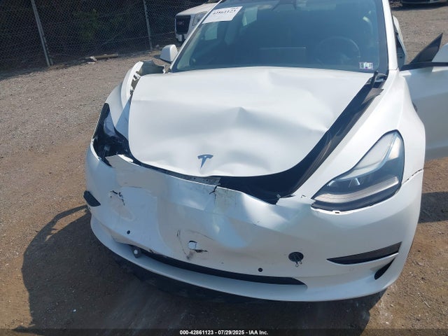 2022 TESLA MODEL 3 5YJ3E1EA8NF151926 Photo 5