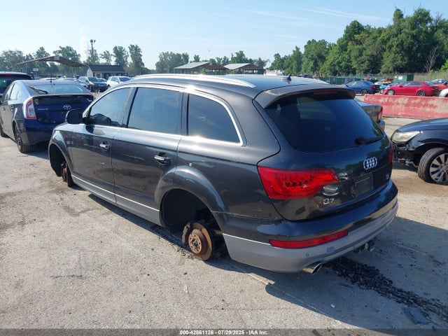 2010 AUDI Q7 WA1LYAFE9AD007399 Photo 2