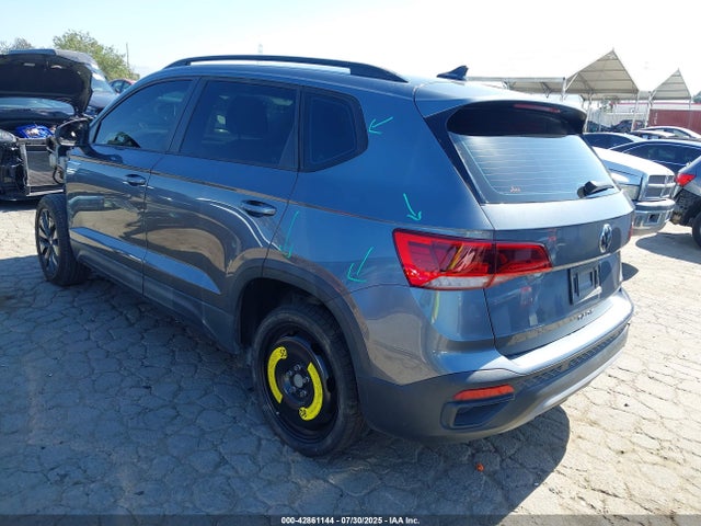 3VVCX7B26NM066543 Volkswagen tsi