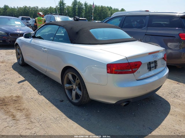 2011 AUDI A5 WAULFAFH5BN017149 Photo 2