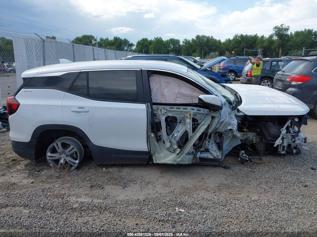GMC lyx 2022 3GKALTEV3NL257590 Image 13
